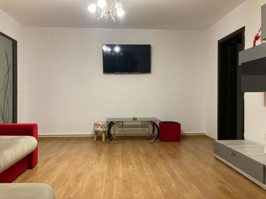 Apartament 3 Camere De Inchiriat 크라이오바 외부 사진