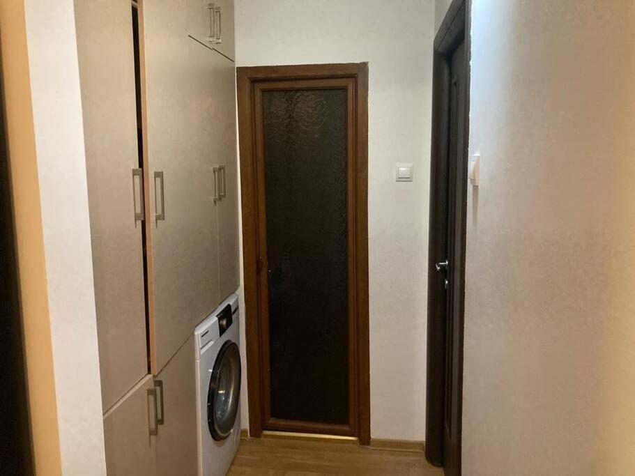 Apartament 3 Camere De Inchiriat 크라이오바 외부 사진